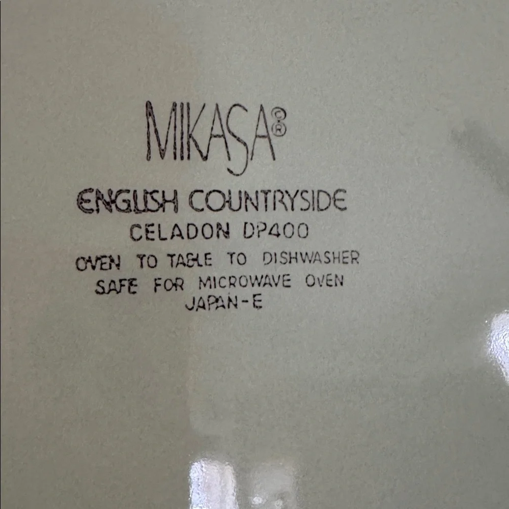 Mikasa English Countryside Celadon DP400 Green Round Serving Plate 12 5/8 Japan